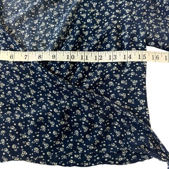 John Gault Navy Blue Floral Print Long sleee Wrap Crop Top, OS - Picture 7 of 8